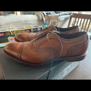 Allen Edmonds Strand brown brogues